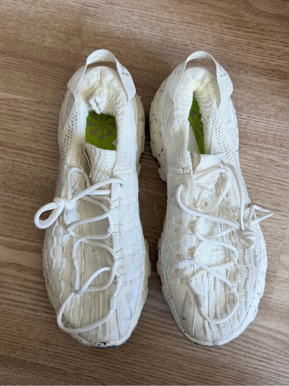 Nike Space Hippie White Women’s 7.5 Low Top Lace Up Athletic Sneaker